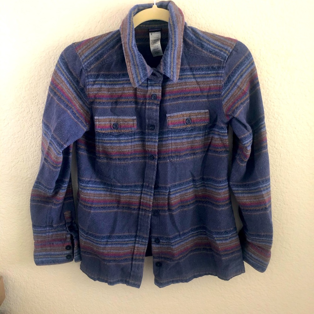 Women’s Patagonia flannel